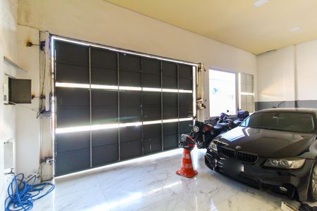 Casa para alugar com 450m², 4 quartos e 3 vagas Casa para alugar com 450m², 4 quartos e 3 vagasGaragem