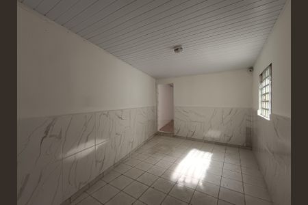 Casa à venda com 245m², 3 quartos e 2 vagasSuíte