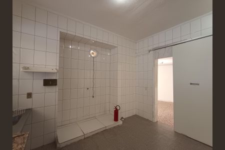 Casa à venda com 245m², 3 quartos e 2 vagasCozinha