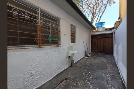 Casa à venda com 245m², 3 quartos e 2 vagasÁrea de Serviço