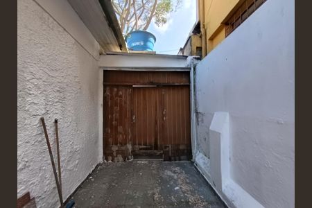 Casa à venda com 245m², 3 quartos e 2 vagasÁrea de Serviço