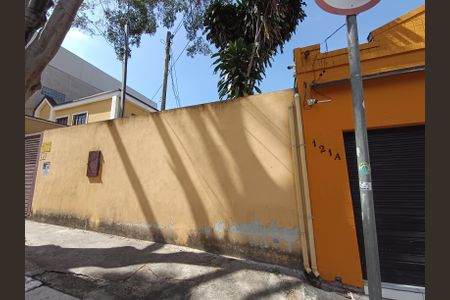 Casa à venda com 245m², 3 quartos e 2 vagasFachada