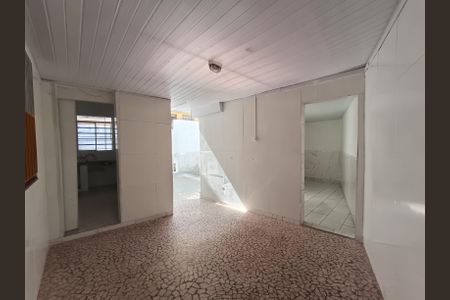 Casa à venda com 245m², 3 quartos e 2 vagasVaranda