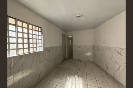 Casa à venda com 245m², 3 quartos e 2 vagasSuíte