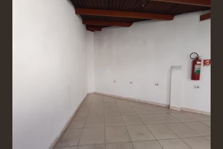 Casa à venda com 245m², 3 quartos e 2 vagasQuintal coberto