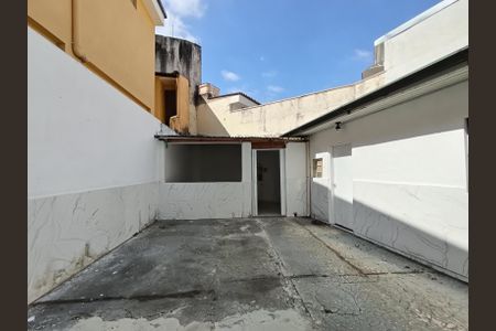 Casa à venda com 245m², 3 quartos e 2 vagasQuintal