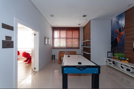 Apartamento para alugar com 47m², 1 quarto e 1 vagaÁrea Comum - Salão de Jogos