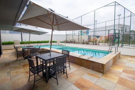 Apartamento para alugar com 92m², 2 quartos e 2 vagasÁrea comum - Piscina