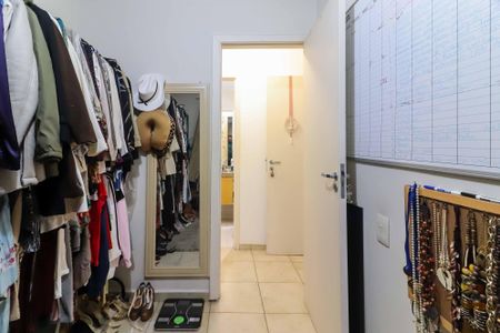 Apartamento à venda com 75m², 3 quartos e 2 vagas Apartamento à venda com 75m², 3 quartos e 2 vagasQuarto 2