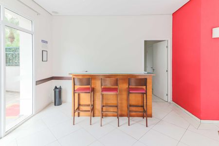Apartamento à venda com 75m², 3 quartos e 2 vagas Apartamento à venda com 75m², 3 quartos e 2 vagasÁrea comum - Salão de festas