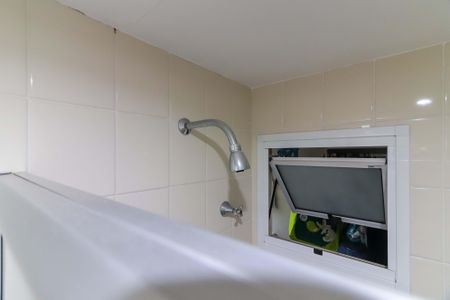 Apartamento à venda com 75m², 3 quartos e 2 vagas Apartamento à venda com 75m², 3 quartos e 2 vagasBanheiro 2