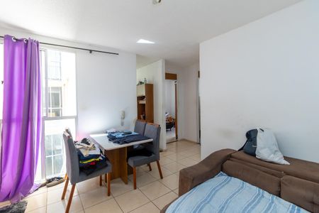 Sala de apartamento para alugar com 2 quartos, 44m² em Bom Sucesso, Belo Horizonte