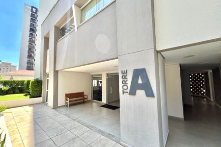 Apartamento à venda com 103m², 2 quartos e 1 vagaHall de entrada