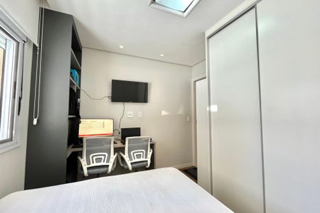 Apartamento à venda com 103m², 2 quartos e 1 vagaQuarto 2