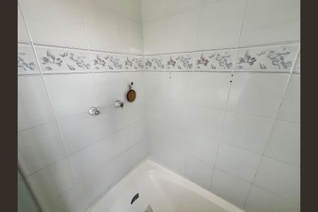 Casa à venda com 200m², 4 quartos e 3 vagasBanheiro