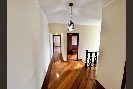 Casa à venda com 200m², 4 quartos e 3 vagasCopa
