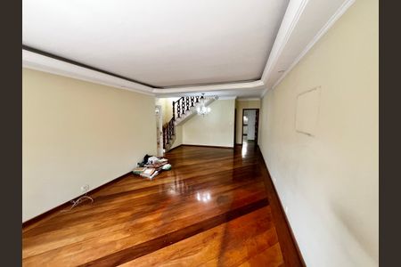 Sala de casa à venda com 4 quartos, 200m² em Jardim do Colegio (zona Norte), São Paulo