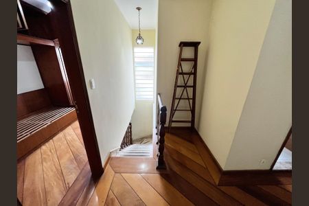 Casa à venda com 200m², 4 quartos e 3 vagasCopa