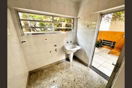 Casa à venda com 200m², 4 quartos e 3 vagasÁrea de Serviço