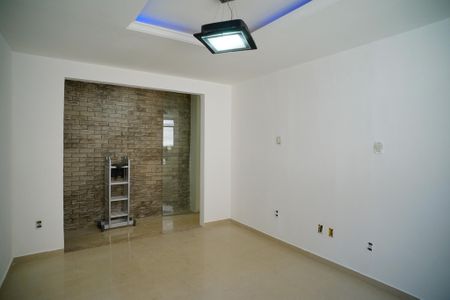 Sala de Jantar de casa para alugar com 2 quartos, 60m² em Santa Rosa, Niterói