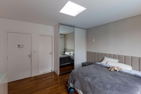 Casa de condomínio para alugar com 500m², 4 quartos e 5 vagasSuíte 4