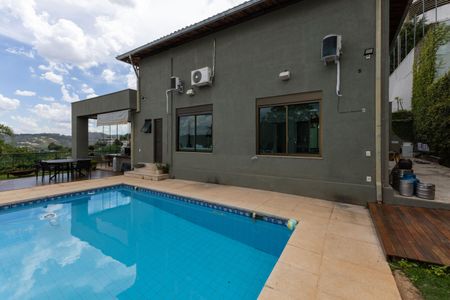 Casa de condomínio para alugar com 500m², 4 quartos e 5 vagasPiscina