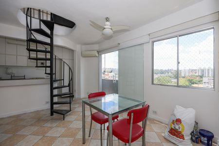 Sala de apartamento para alugar com 1 quarto, 45m² em Jardim Londrina, São Paulo