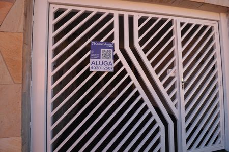 Casa para alugar com 70m², 2 quartos e 1 vagaFachada