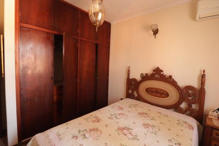 Casa para alugar com 70m², 2 quartos e 1 vagaQuarto