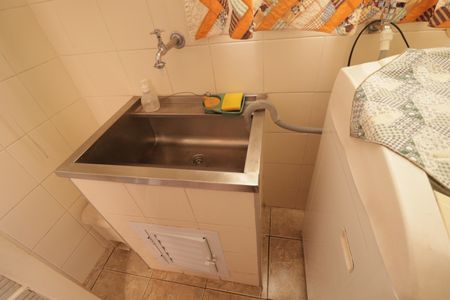 Casa para alugar com 70m², 2 quartos e 1 vaga Área de Serviço