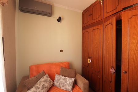 Casa para alugar com 70m², 2 quartos e 1 vagaQuarto