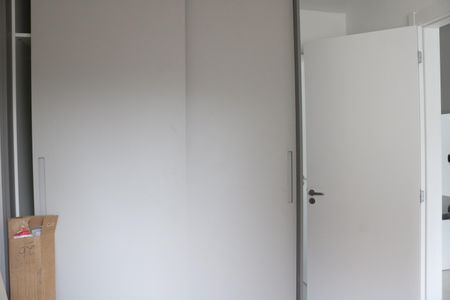 Quarto de apartamento para alugar com 1 quarto, 27m² em Parque Industrial Tomas Edson, São Paulo