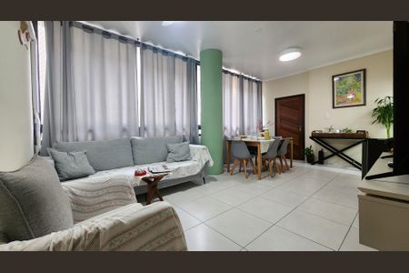 Apartamento para alugar com 87m², 3 quartos e sem vagaSala