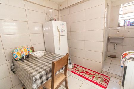 Casa para alugar com 35m², 1 quarto e sem vaga Casa para alugar com 35m², 1 quarto e sem vagaCozinha e Área de Serviço