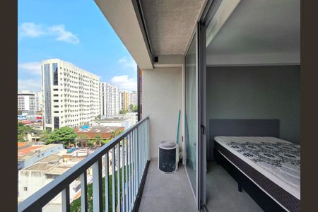 Varanda de kitnet/studio para alugar com 1 quarto, 22m² em Indianópolis, São Paulo