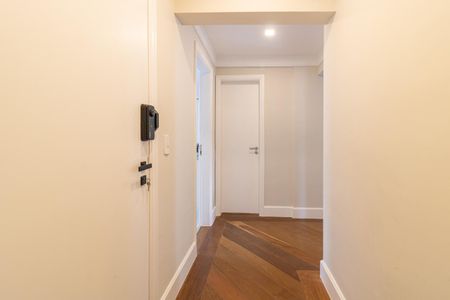 Apartamento à venda com 165m², 3 quartos e 3 vagasEntrada