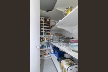 Apartamento à venda com 165m², 3 quartos e 3 vagasDespensa