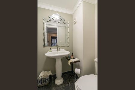 Apartamento à venda com 165m², 3 quartos e 3 vagasLavabo