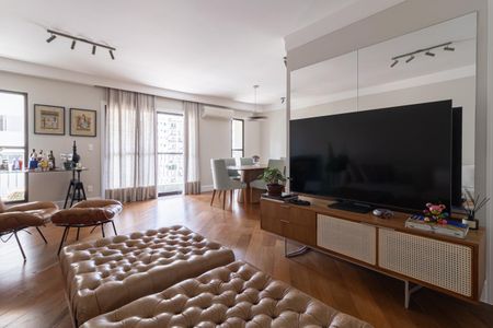 Sala de apartamento à venda com 3 quartos, 165m² em Vila Nova Conceição, São Paulo