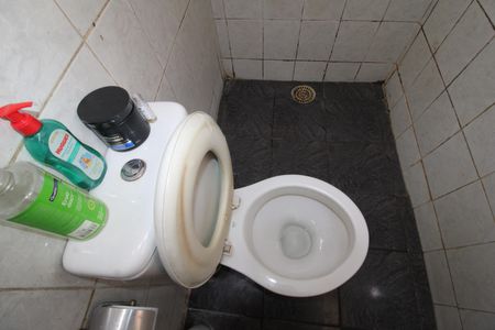 Casa à venda com 400m², 5 quartos e 2 vagasCasa 2 - Banheiro