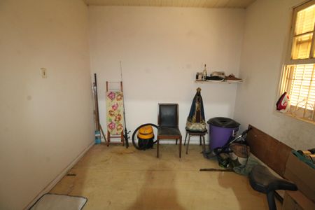 Casa à venda com 400m², 5 quartos e 2 vagasCasa 1 - Quarto 3