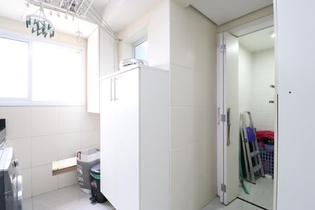 Apartamento à venda com 110m², 3 quartos e 2 vagasCozinha