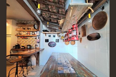 Apartamento à venda com 74m², 2 quartos e 1 vaga