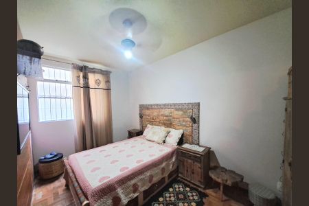 Apartamento à venda com 74m², 2 quartos e 1 vaga