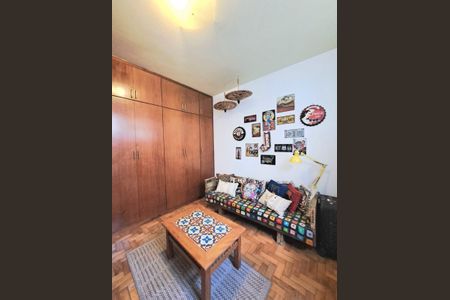Apartamento à venda com 74m², 2 quartos e 1 vaga