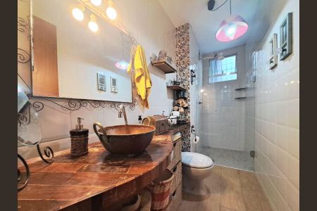 Apartamento à venda com 74m², 2 quartos e 1 vaga