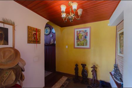 Casa à venda com 800m², 4 quartos e 6 vagasHall de entrada