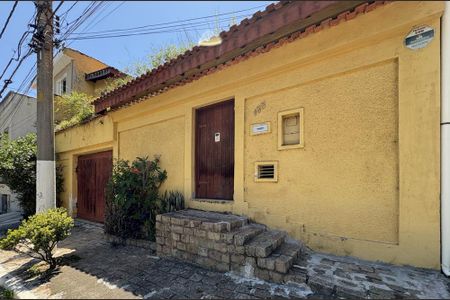 Casa à venda com 800m², 4 quartos e 6 vagasFachada