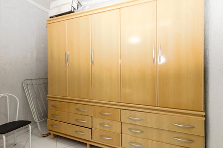 Closet de casa para alugar com 1 quarto, 25m² em Jardim Aeroporto, São Paulo