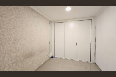 Apartamento para alugar com 69m², 3 quartos e 1 vaga